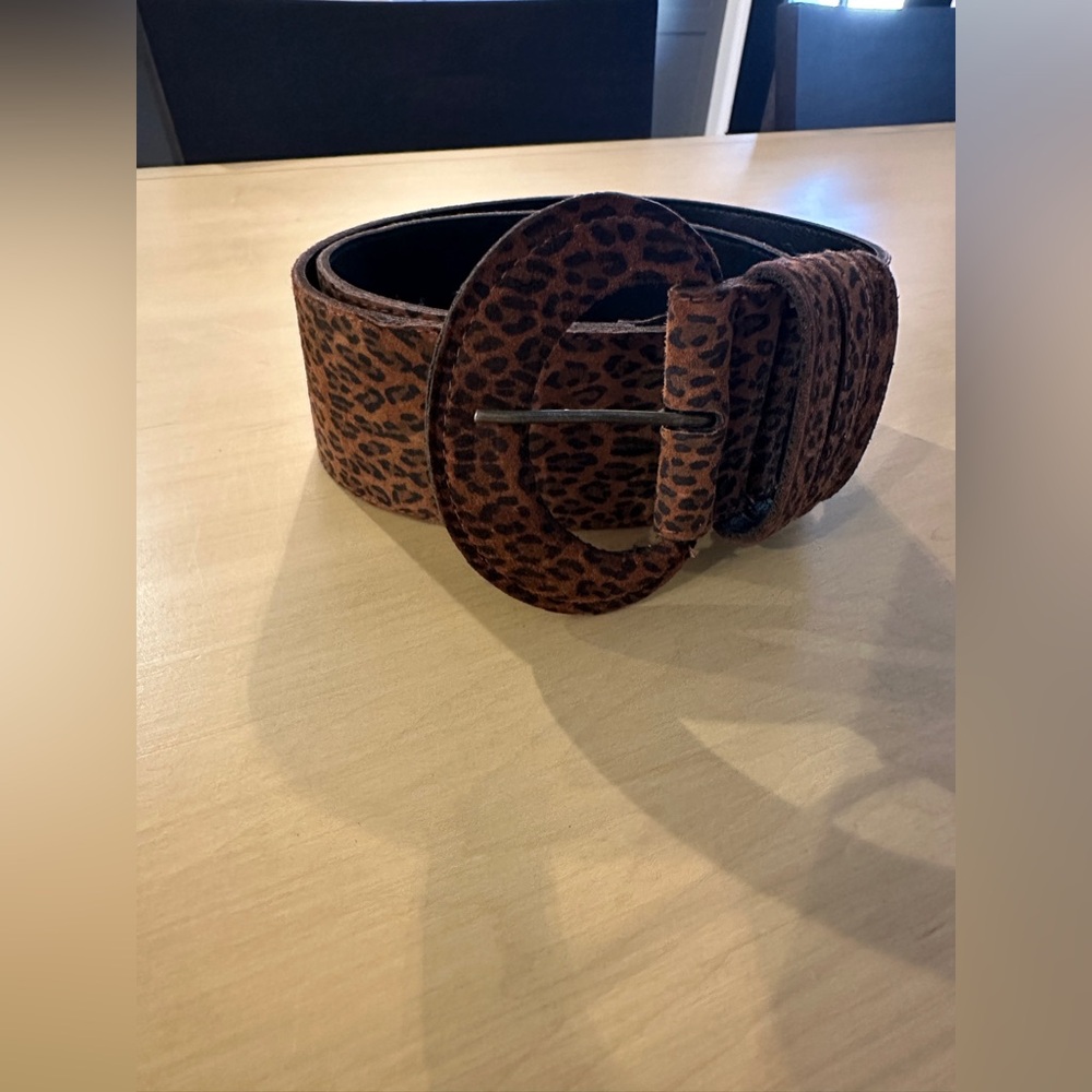 Animal print belt